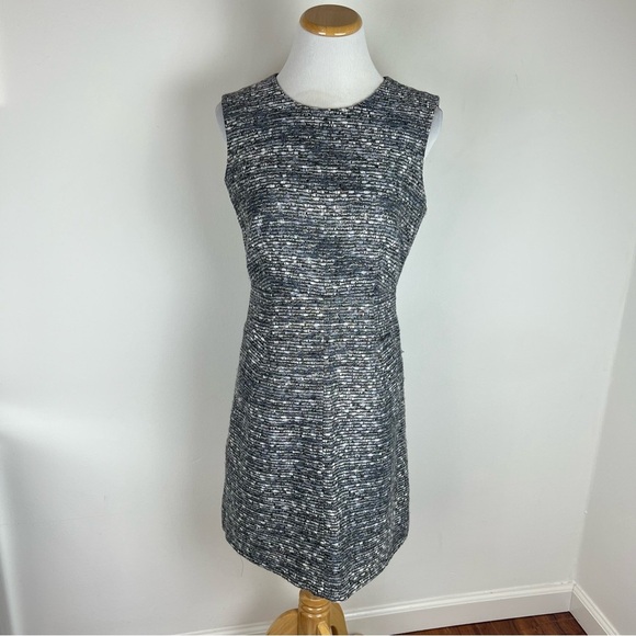 Diane Von Furstenberg Carpreena Tweed Shift Dress Gray Metallic Silver Size 6 - Picture 2 of 9